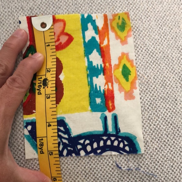 Frida Kahlo inspired fabric scraps. Sizes vary. - Picture 15 of 16